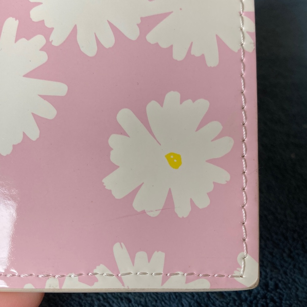 Kate Spade Striped “Love is all around” pencil cosmetic Pouch - Picture 13 of 13